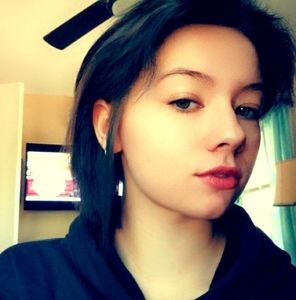 Meet your Posher, Isabella